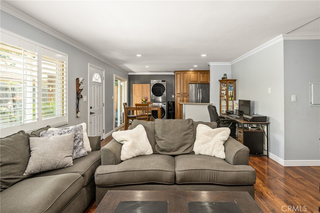 134 S Magnolia Avenue 21A