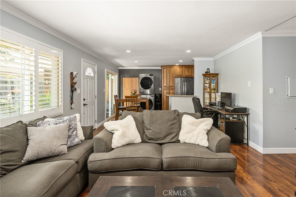 134 S Magnolia Avenue 21A