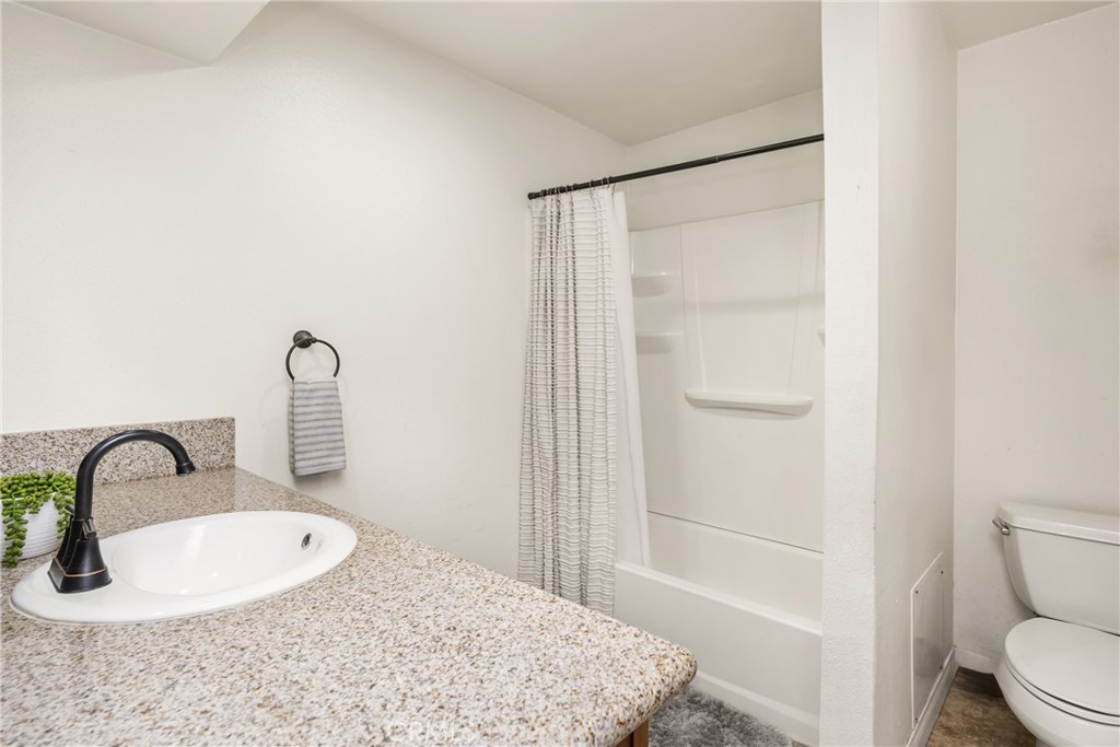 134 S Magnolia Avenue 21A