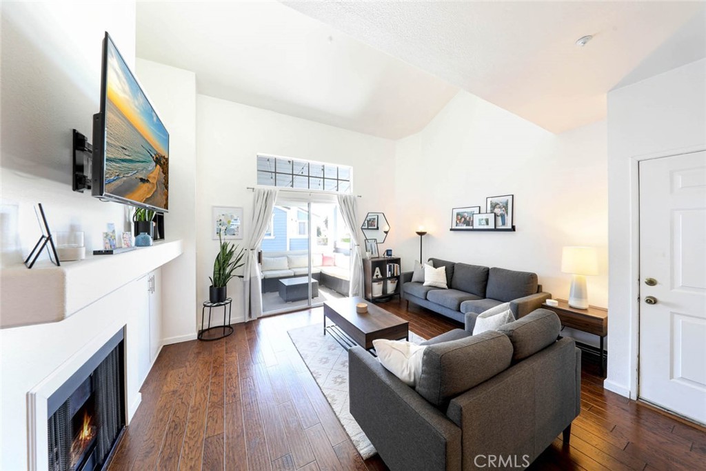 121 S Lakeview Avenue 121F