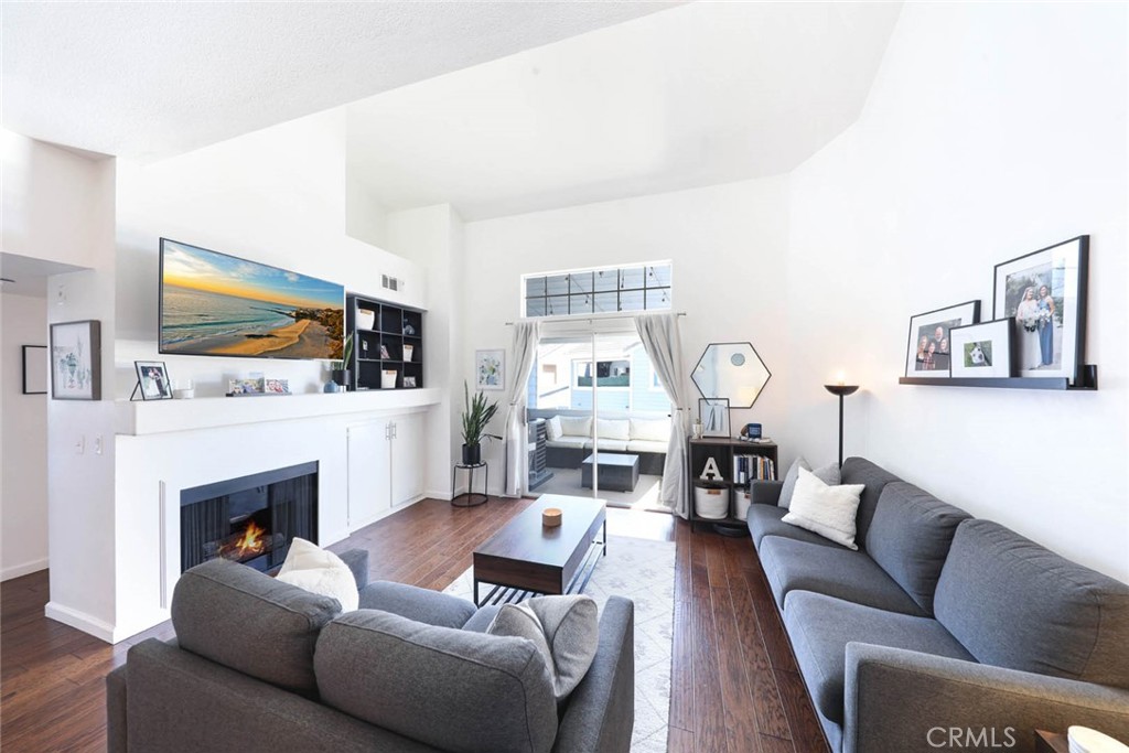 121 S Lakeview Avenue 121F