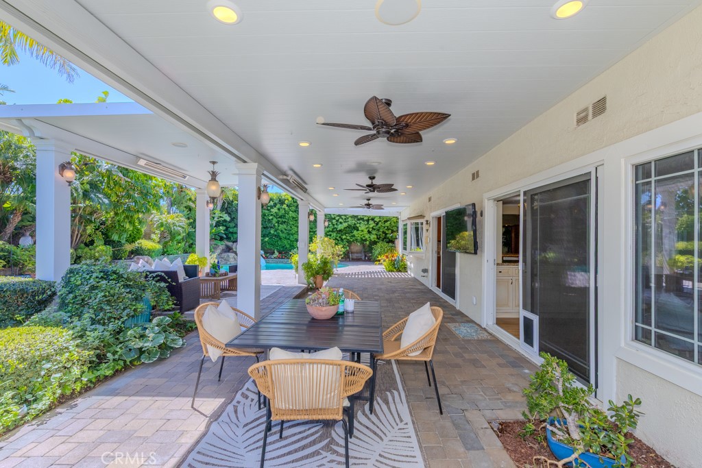 10712 Dorothy Circle