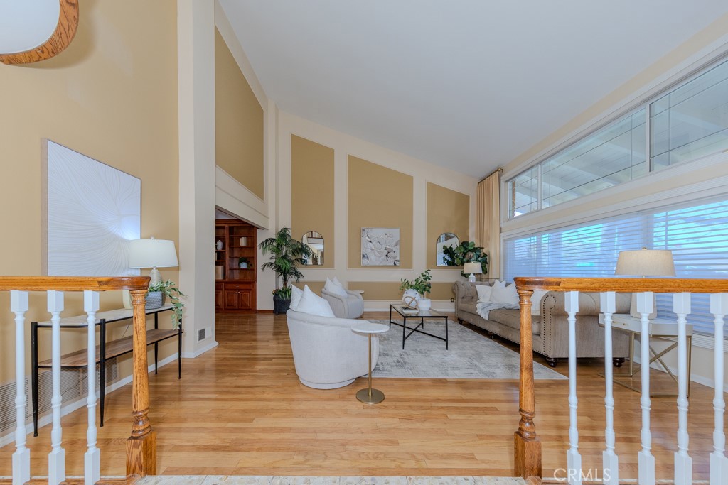 10712 Dorothy Circle