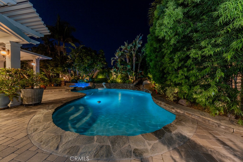 10712 Dorothy Circle