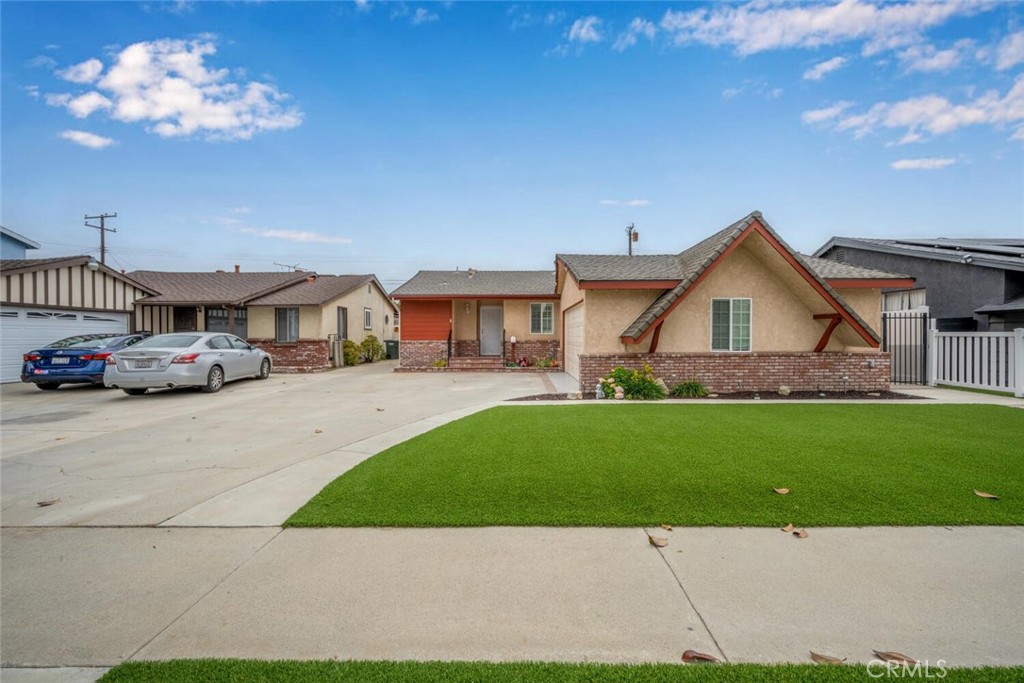 20902 Belshire Avenue