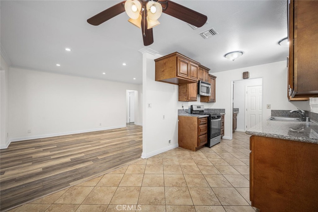 20902 Belshire Avenue