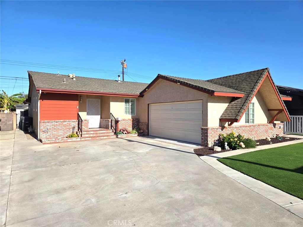 20902 Belshire Avenue