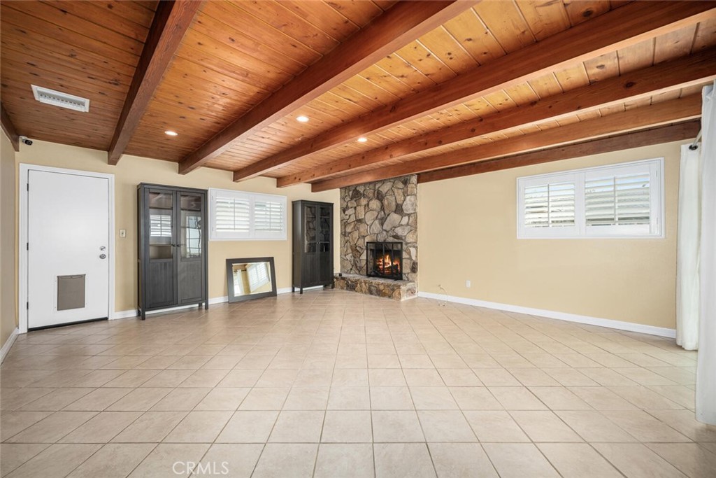 20902 Belshire Avenue