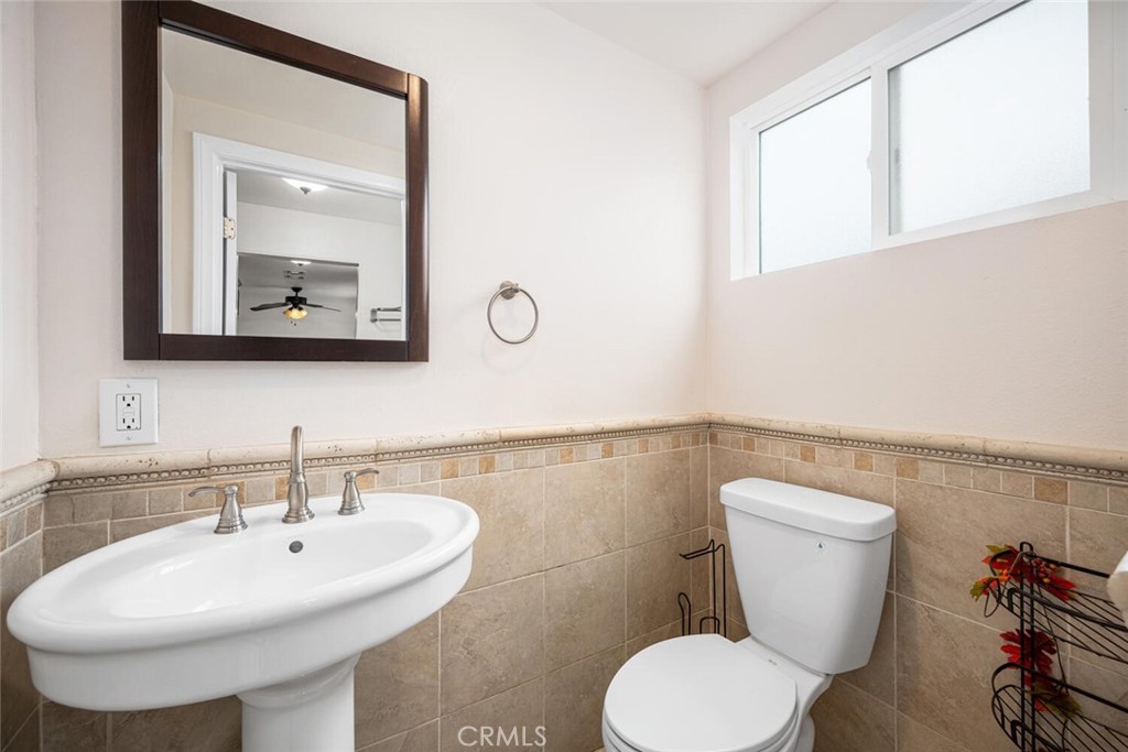 20902 Belshire Avenue