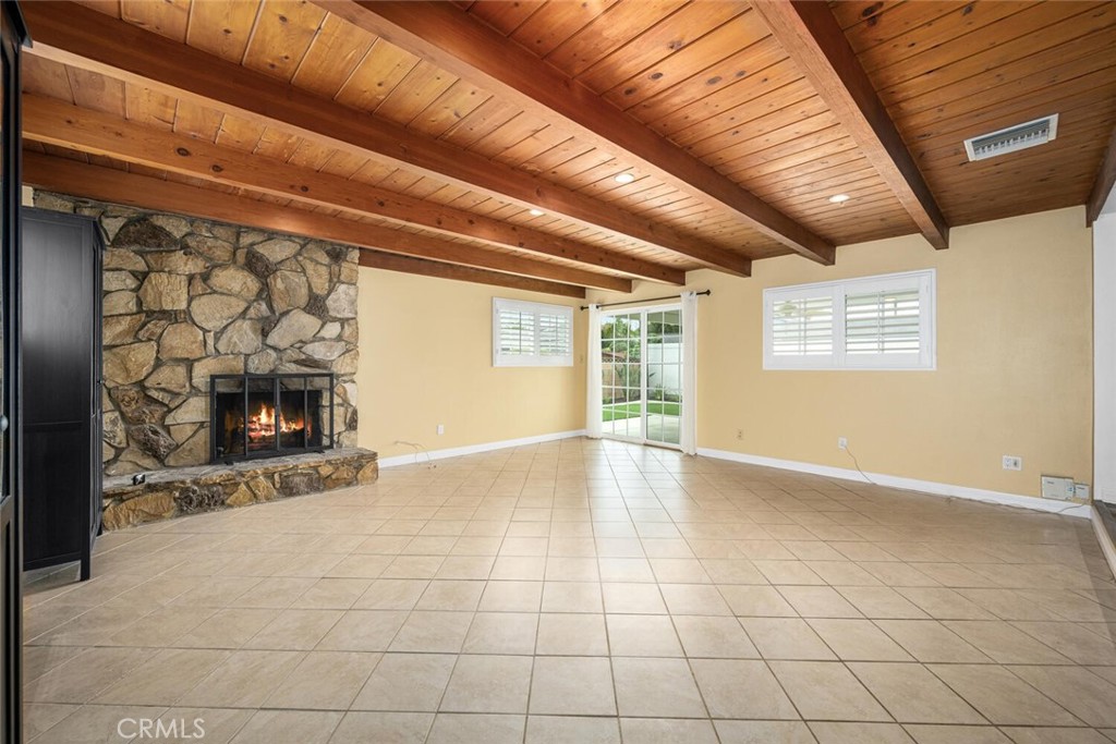 20902 Belshire Avenue