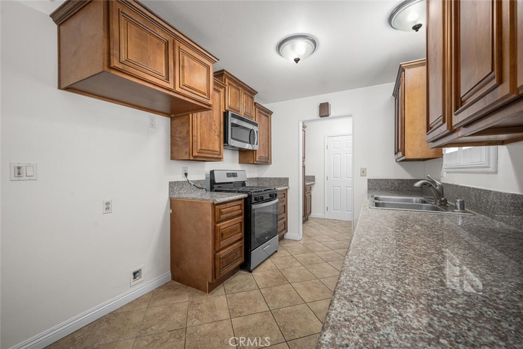 20902 Belshire Avenue