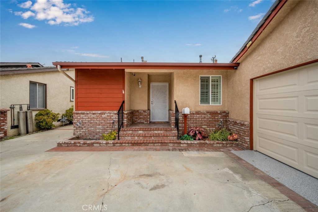 20902 Belshire Avenue