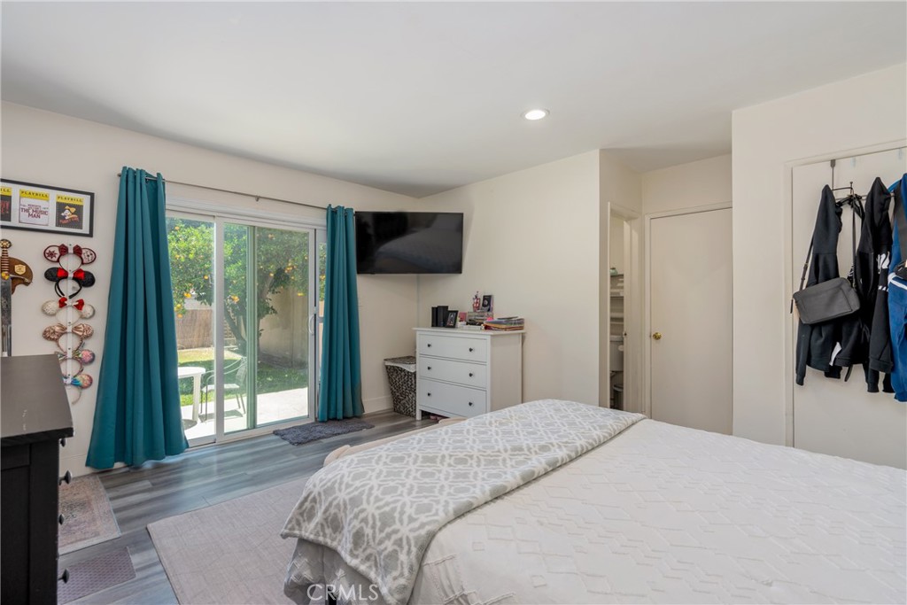 7830 La Carta Circle