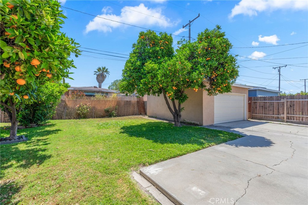 7830 La Carta Circle