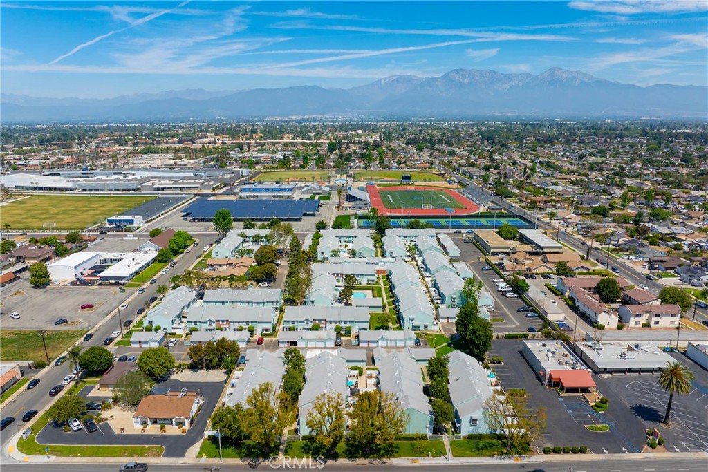 5640 Riverside Drive 125