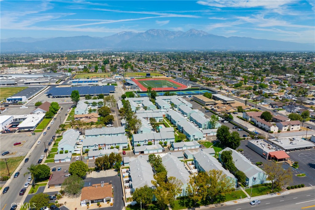 5640 Riverside Drive 125