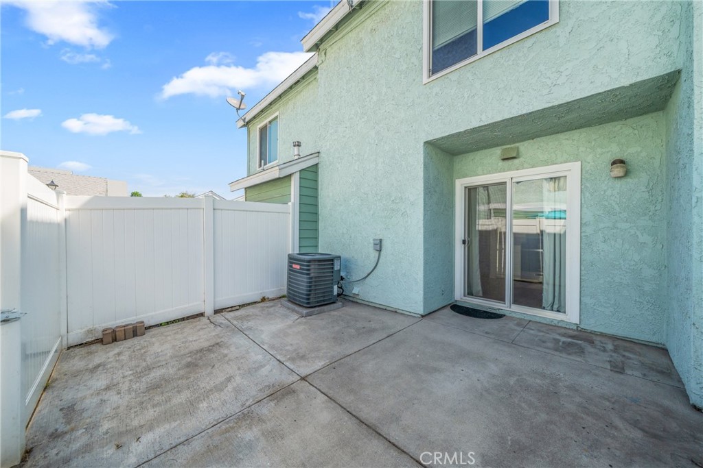 5640 Riverside Drive 125