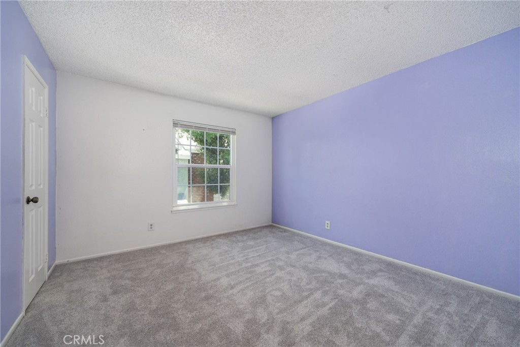 5640 Riverside Drive 125