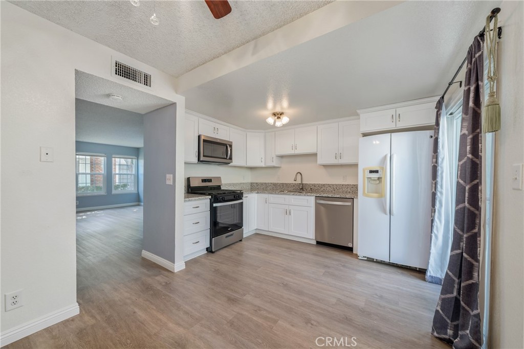 5640 Riverside Drive 125