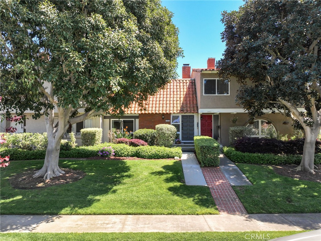 2654 Vista Del Oro