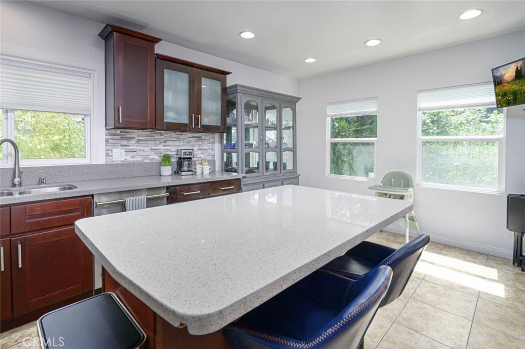 1611 CARBON CANYON Road