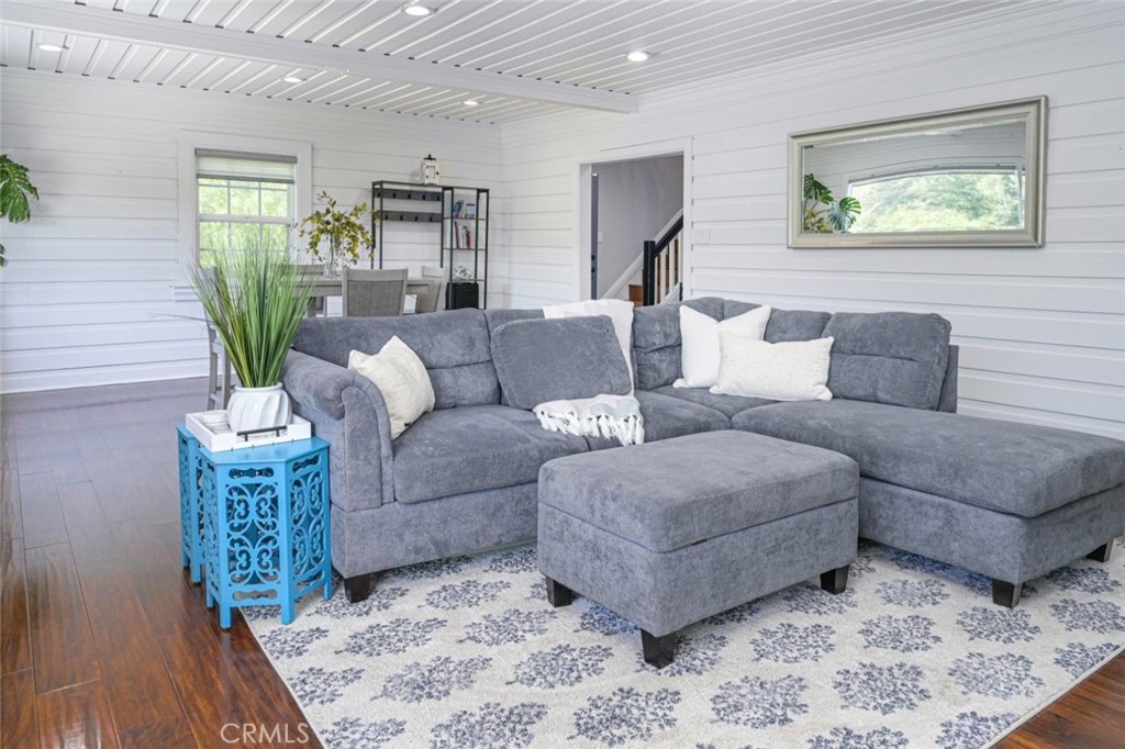 1611 CARBON CANYON Road