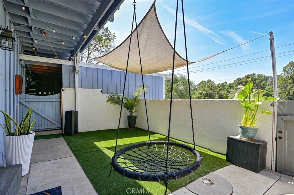 1611 CARBON CANYON Road