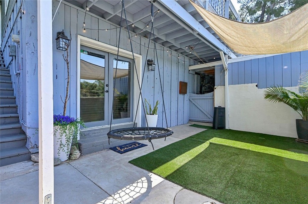 1611 CARBON CANYON Road