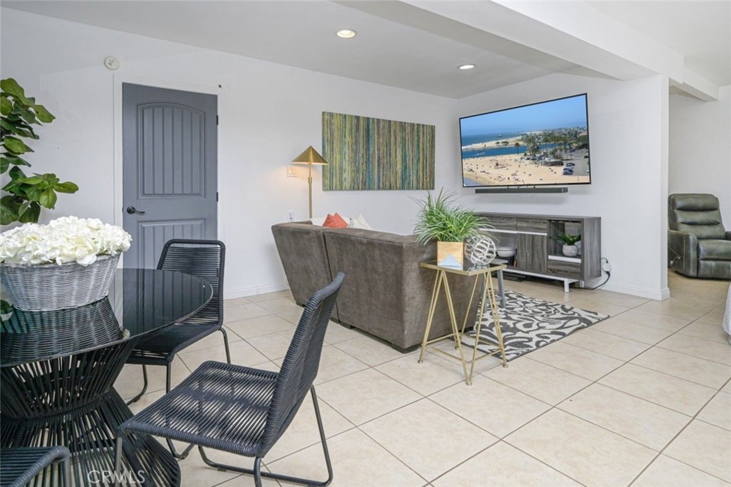 1611 CARBON CANYON Road