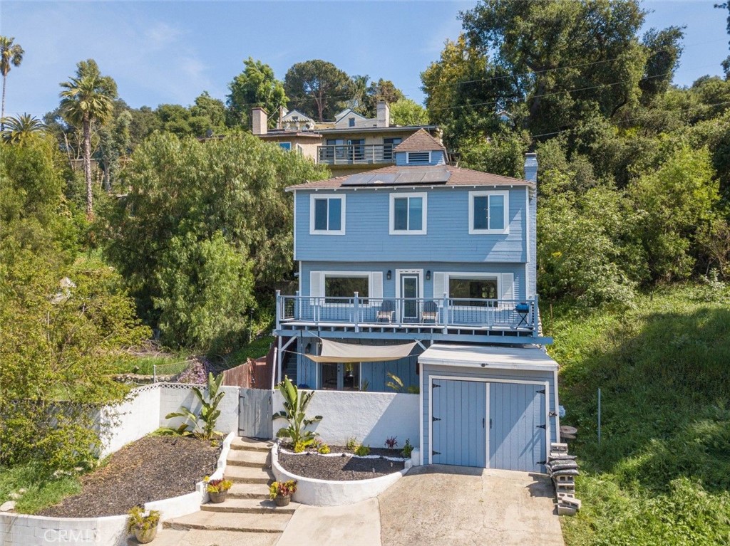 1611 CARBON CANYON Road