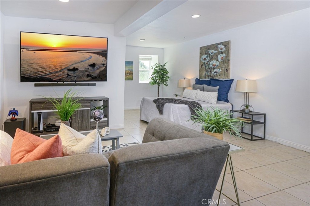 1611 CARBON CANYON Road