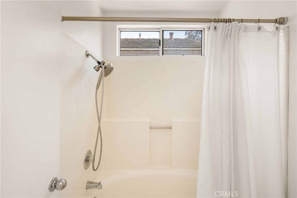 11517 Norgate Circle