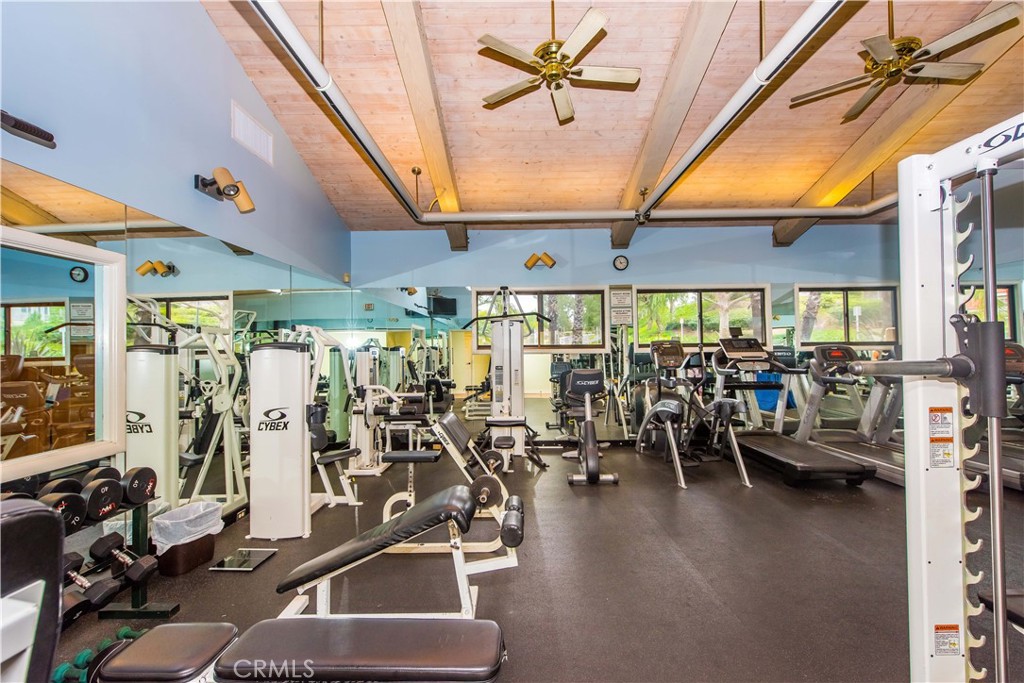 11517 Norgate Circle