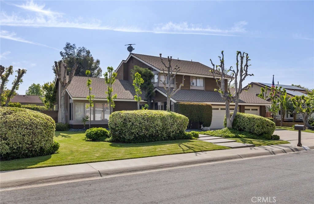 4466 Rainbow Lane