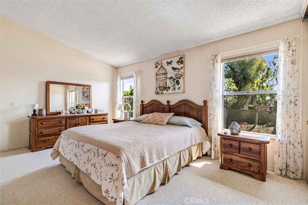 4466 Rainbow Lane