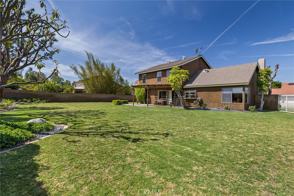 4466 Rainbow Lane