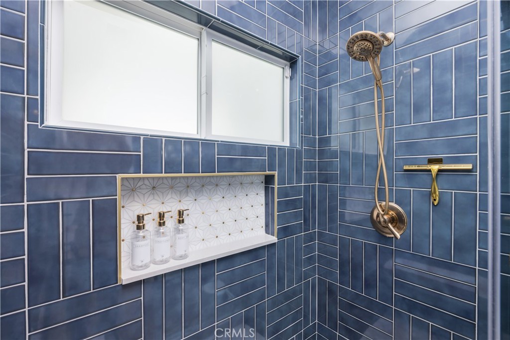 519 E Cumberland Road