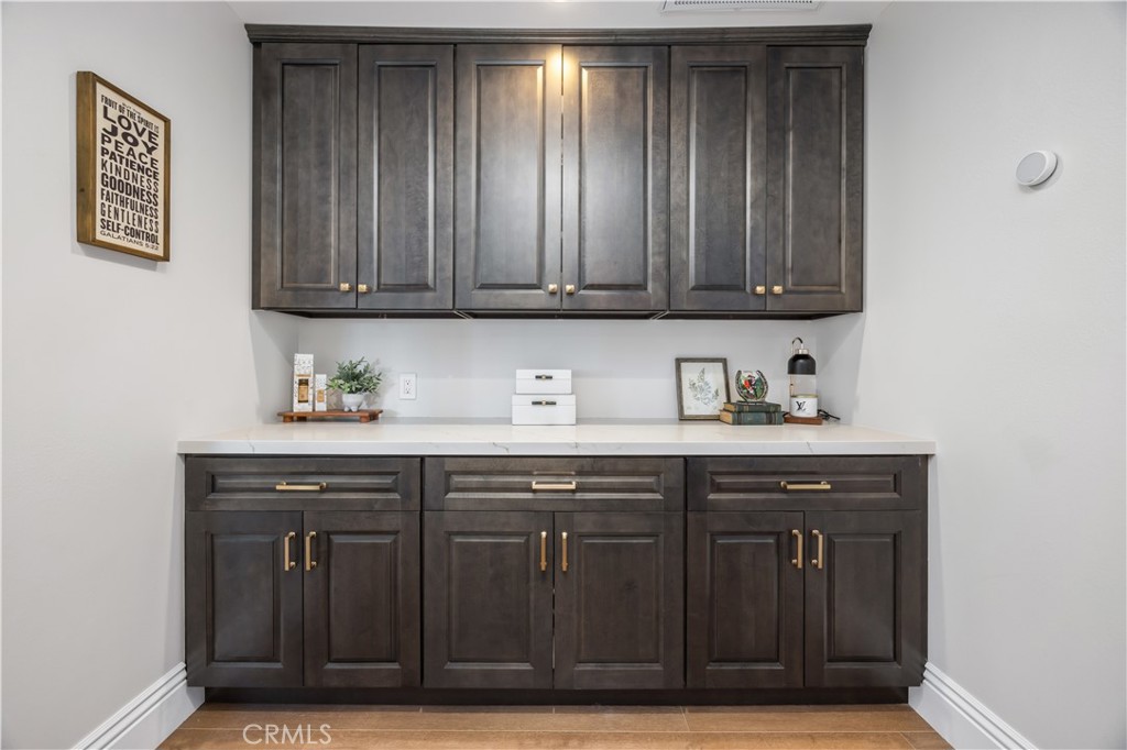 519 E Cumberland Road