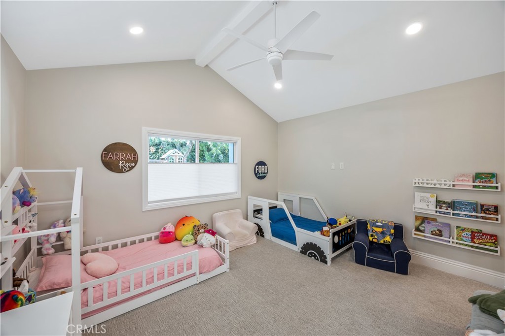 519 E Cumberland Road