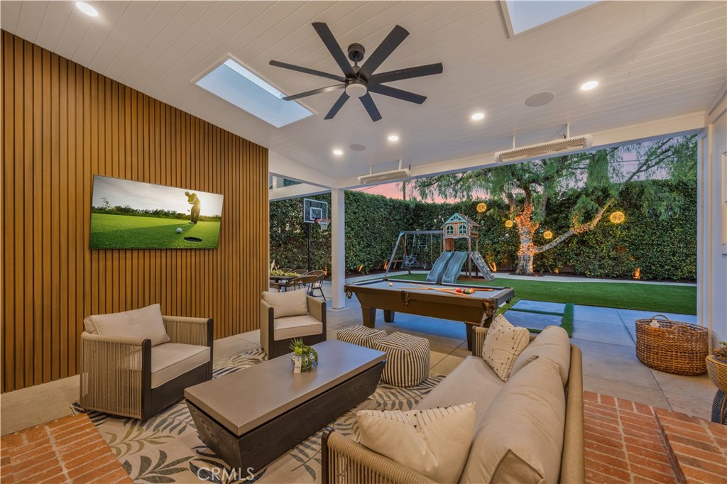 519 E Cumberland Road