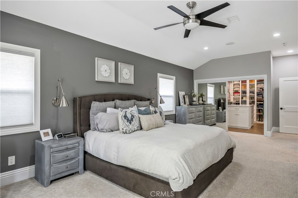 519 E Cumberland Road