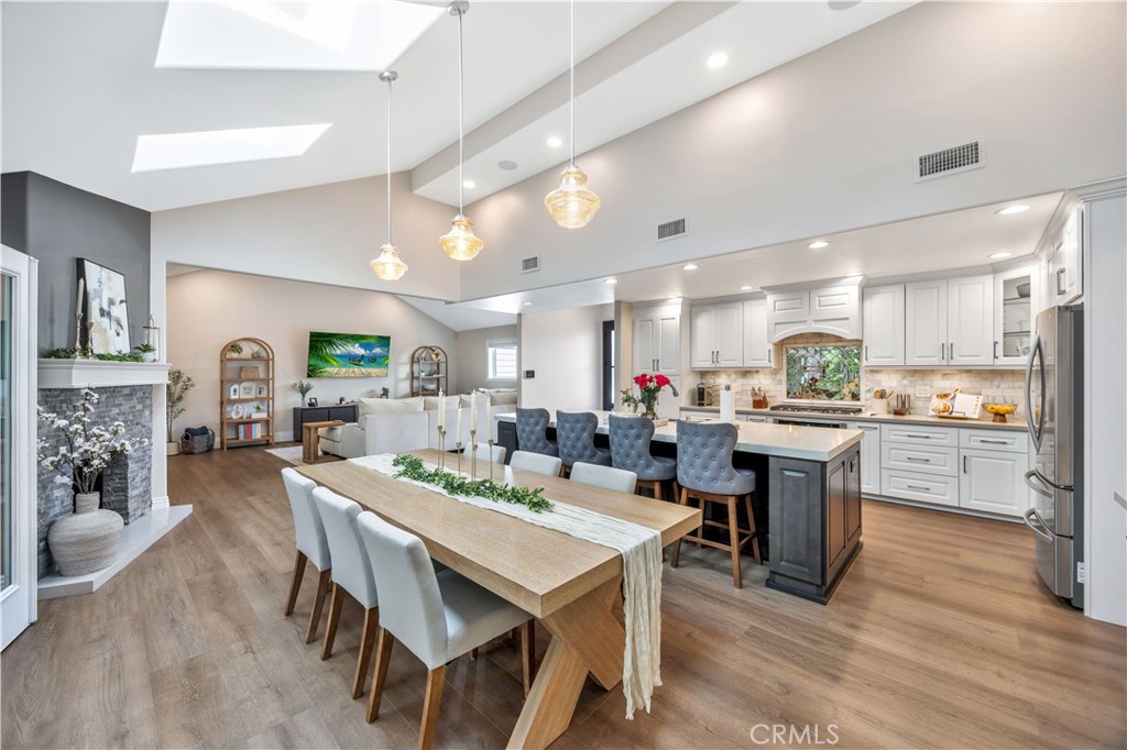 519 E Cumberland Road