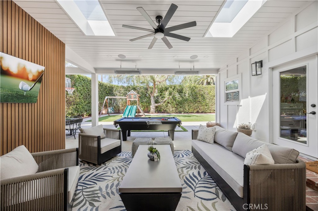 519 E Cumberland Road