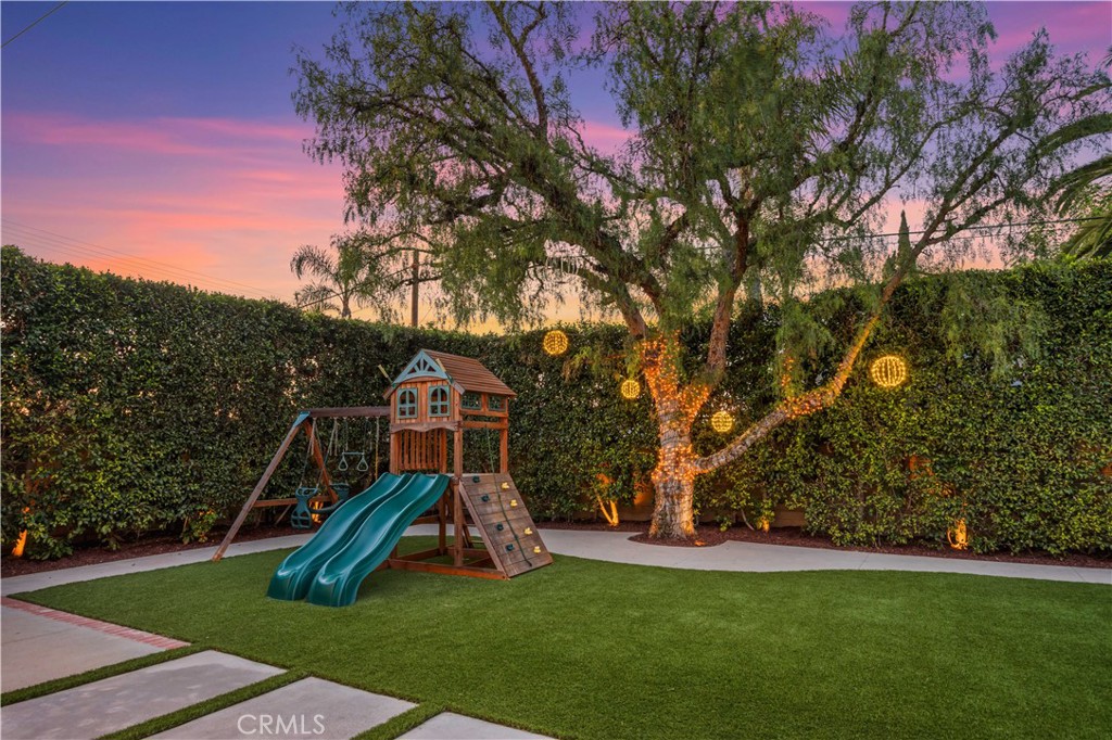 519 E Cumberland Road