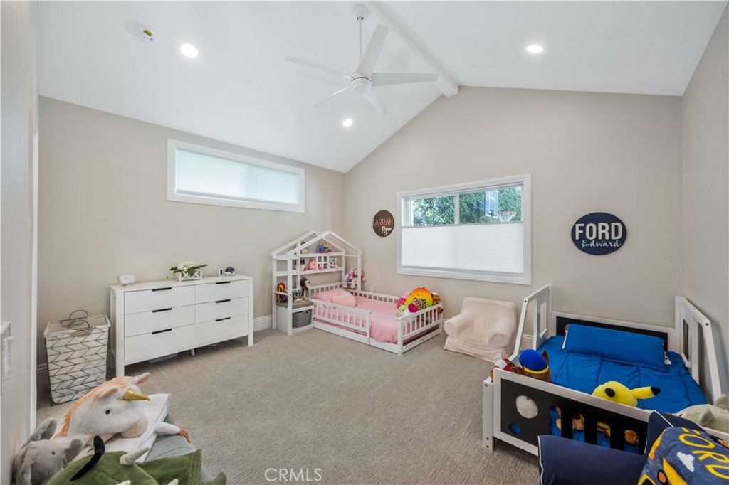 519 E Cumberland Road