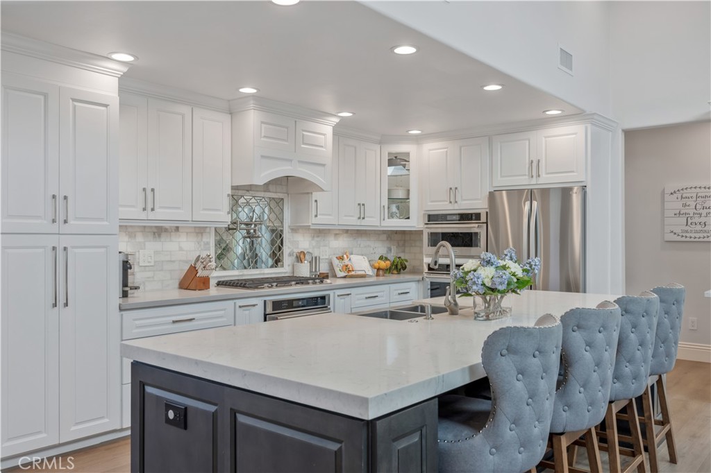 519 E Cumberland Road