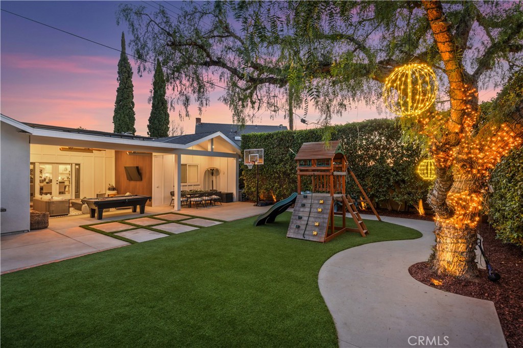 519 E Cumberland Road