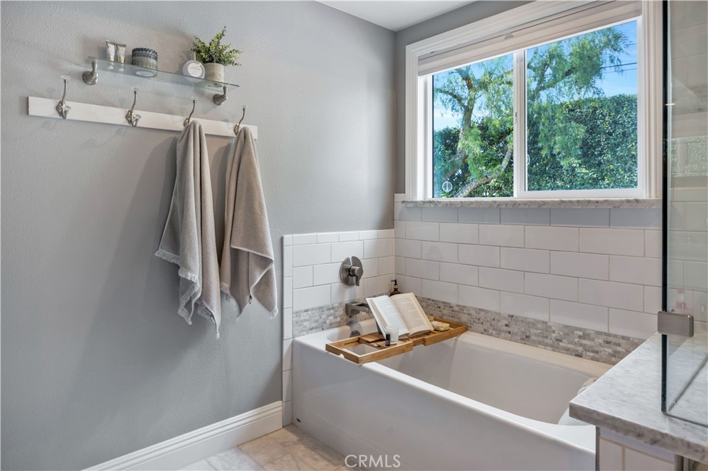 519 E Cumberland Road