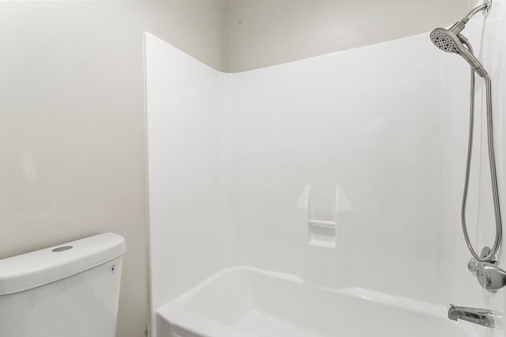 2827 S Fairview Street H