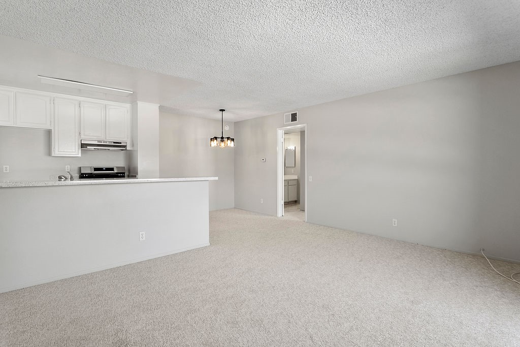 2827 S Fairview Street H